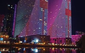 Orbi Twin Tower Apartement